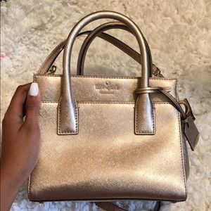 Kate Spade 
ROSE GOLD CAMERON STREET MINI CANDACE